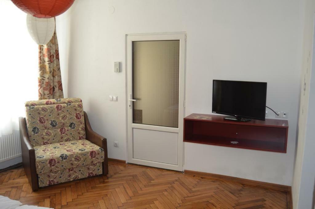 Апартаменты Apartament Ultracentral Сибиу Экстерьер фото